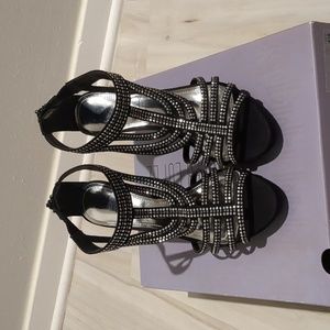 Jennifer lopez heels